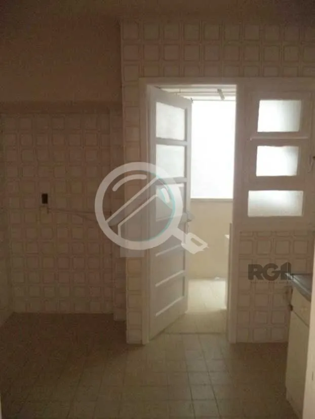 Imagem Apartamento à venda no Edifício Lavalle, localizado na Rua Sofia Veloso, no bairro Cidade Baixa em...