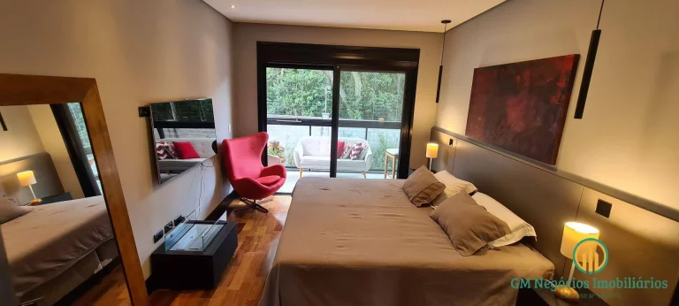 Imagem Casa em condomínio com 4 suítes - Alphaville Granja Viana