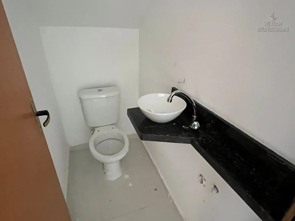 Imagem Sobrado em condomínio - Mirim Zona 1