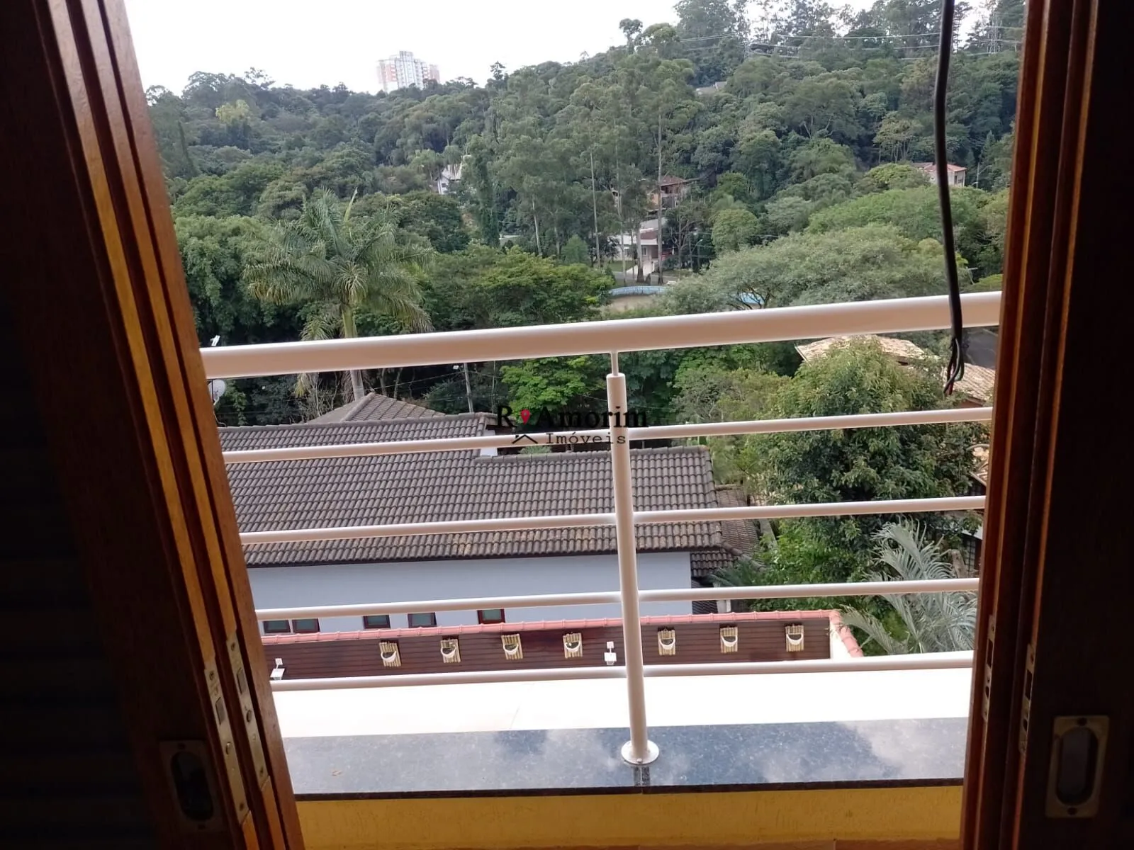 Imagem São Fernando Residência - Casa com piscina a venda no Condomínio São Fernando Residência em Barueri/SP