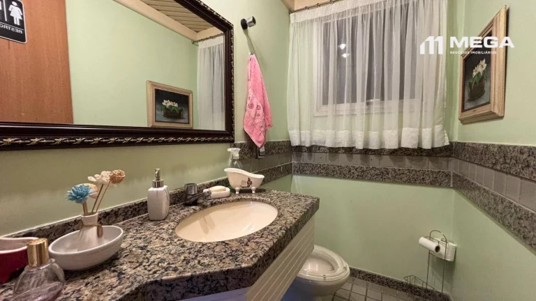 Imagem Apartamento com 4 dormitórios à venda, 301 m² por R$ 2.370.000 - Praia da Costa - Vila Velha/ES