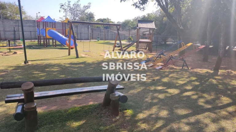 Imagem Casa Condomínio Theodora com mezanino e salão de 50 m2