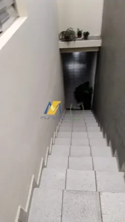 Imagem "Essa casa cabe sua família, sua festa e ainda aceita permuta!"