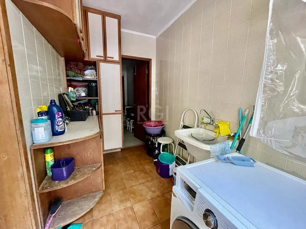 Imagem Casa para Venda - 187.9m², 4 dormitórios, 1 suite, 2 vagas - Pedra Redonda, Poa