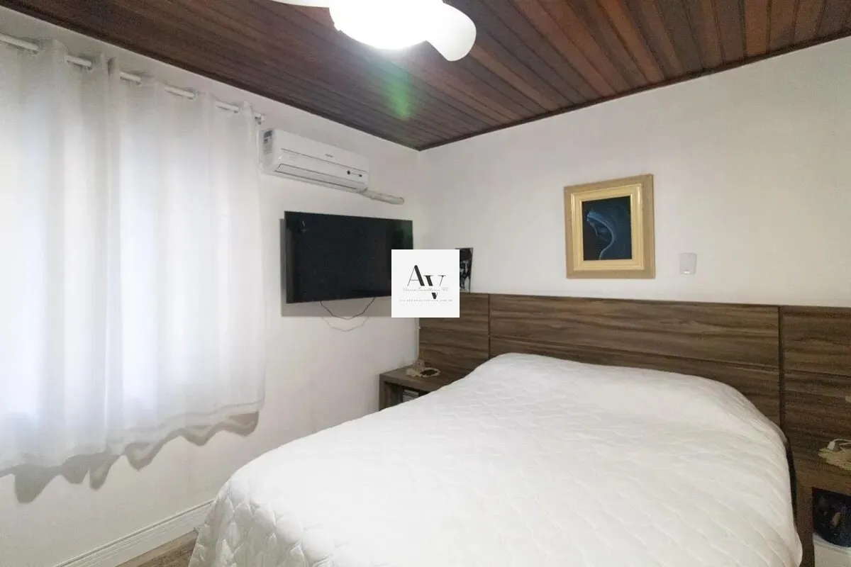 Imagem Casa à venda no bairro Nonoai - Porto Alegre/RS