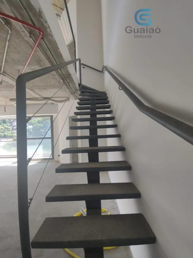Imagem Vendo sala comercial duplex, Valongo, Santos