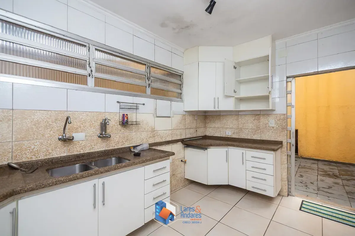 Imagem Casa para venda em Planalto Paulista com 4 quartos, sendo 2 suítes, 290m²