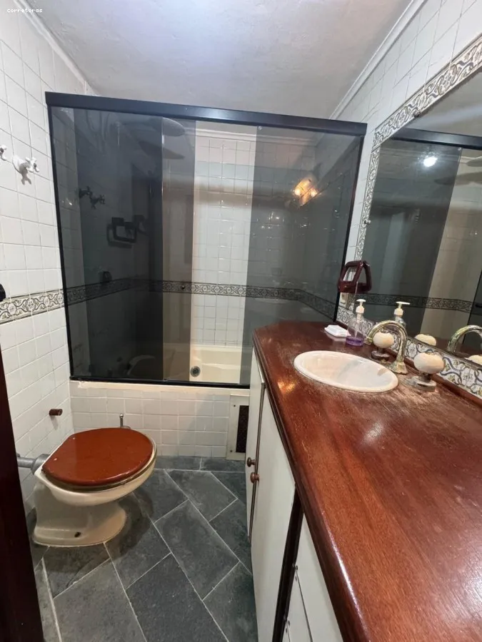 Imagem Sobrado em Condomínio para Venda em São Sebastião, Guaeca, 3 dormitórios, 3 suítes, 4 banheiros, 2 vagas