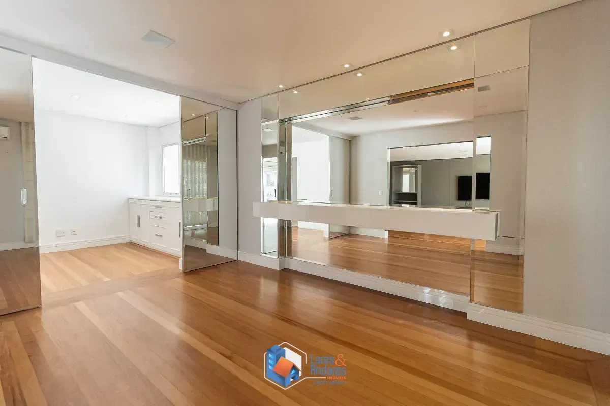 Imagem Apartamento para venda em Itaim Bibi com 3 quartos, sendo 3 suítes, 214m²
