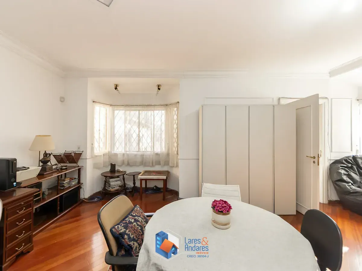 Imagem Casa para venda em Jardim Paulistano com 4 quartos, sendo 2 suítes, 400m²