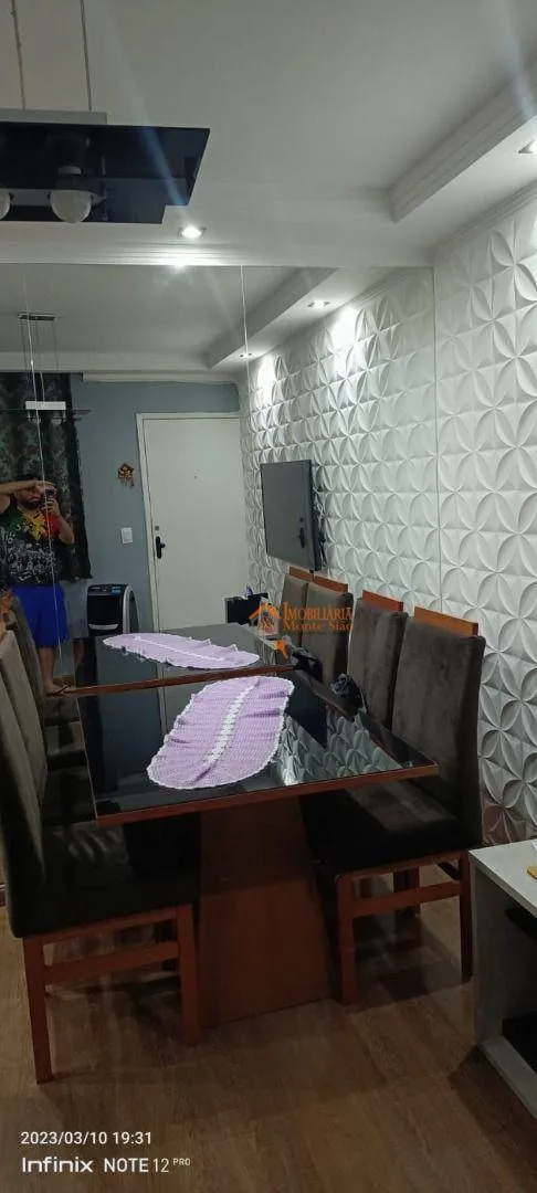 Imagem Apartamento com 2 dormitórios à venda, 47 m² por R$ 220.000,00 - Jardim Santo Expedito - Guarulhos/SP