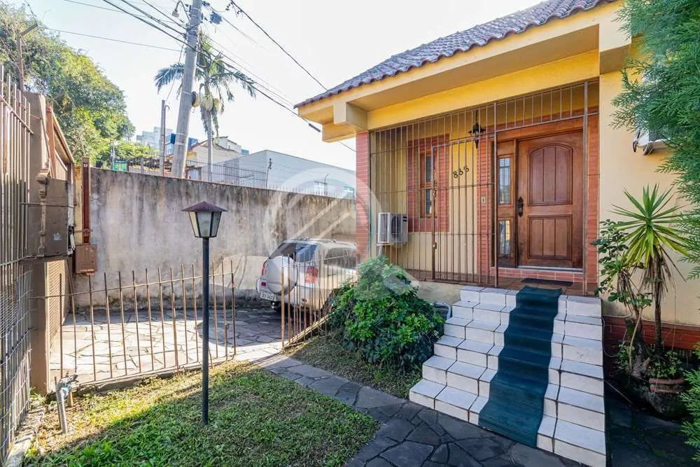 Imagem Imperdível oportunidade de morar em um imóvel aconchegante no charmoso bairro Medianeira. Este bel...