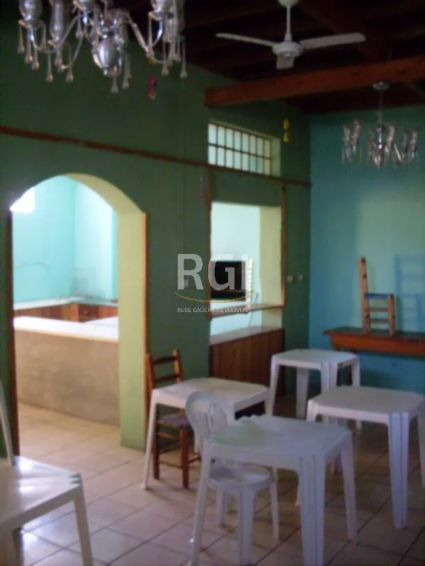 Imagem Predio para Venda - 380m², 6 dormitórios, Sarandí