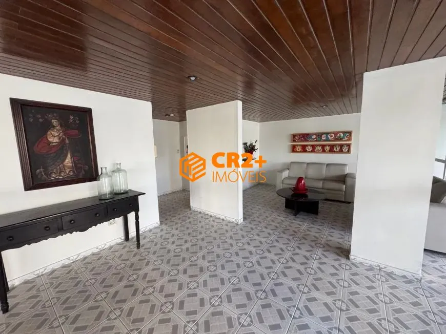 Imagem Vendo cobertura duplex com vista para o mar -230m² -4 quartos \ 3 suítes