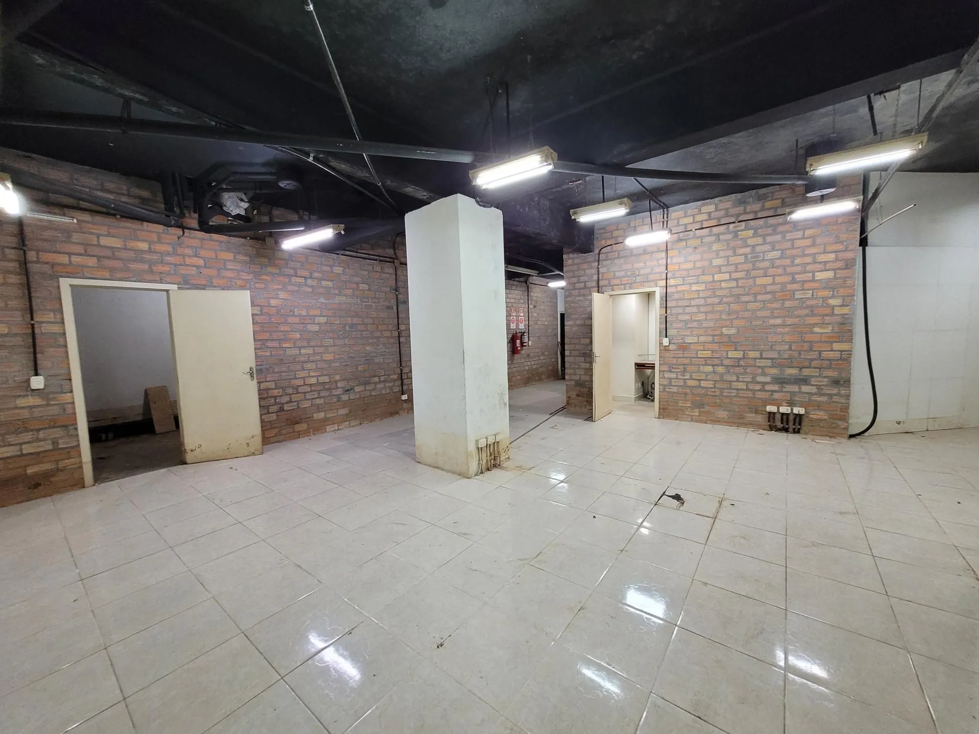 Imagem ️ Loja comercial para locação no Centro Histórico!