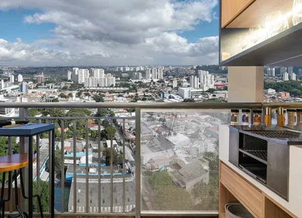 Imagem Apartamento com varanda e lazer completo a apenas 200 metros da estação Adolfo Pinheiro do Metrô.