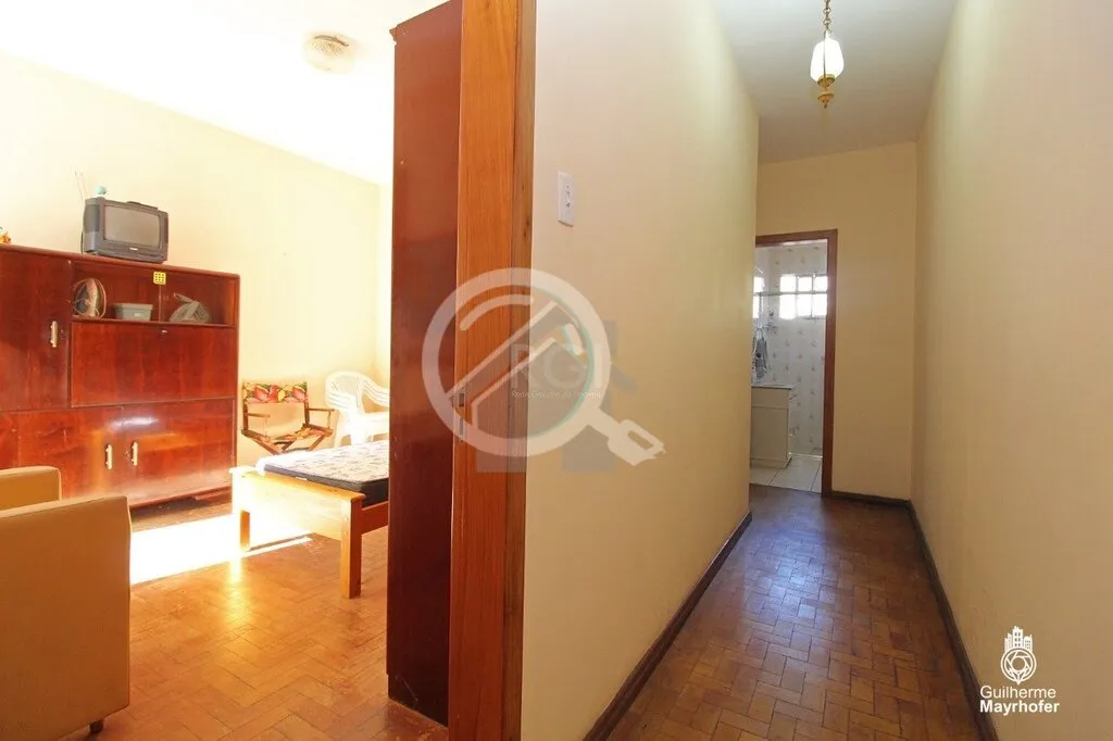 Imagem EXCLUSIVIDADE. Apartamento amplo de dois dormitórios, banheiro social, living para dois ambientes, ...