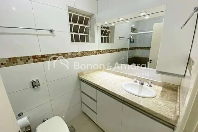 Imagem Casa à venda no Jardim Chapadão, em Campinas, com 193 m² de construção em um terreno de 300 m²...