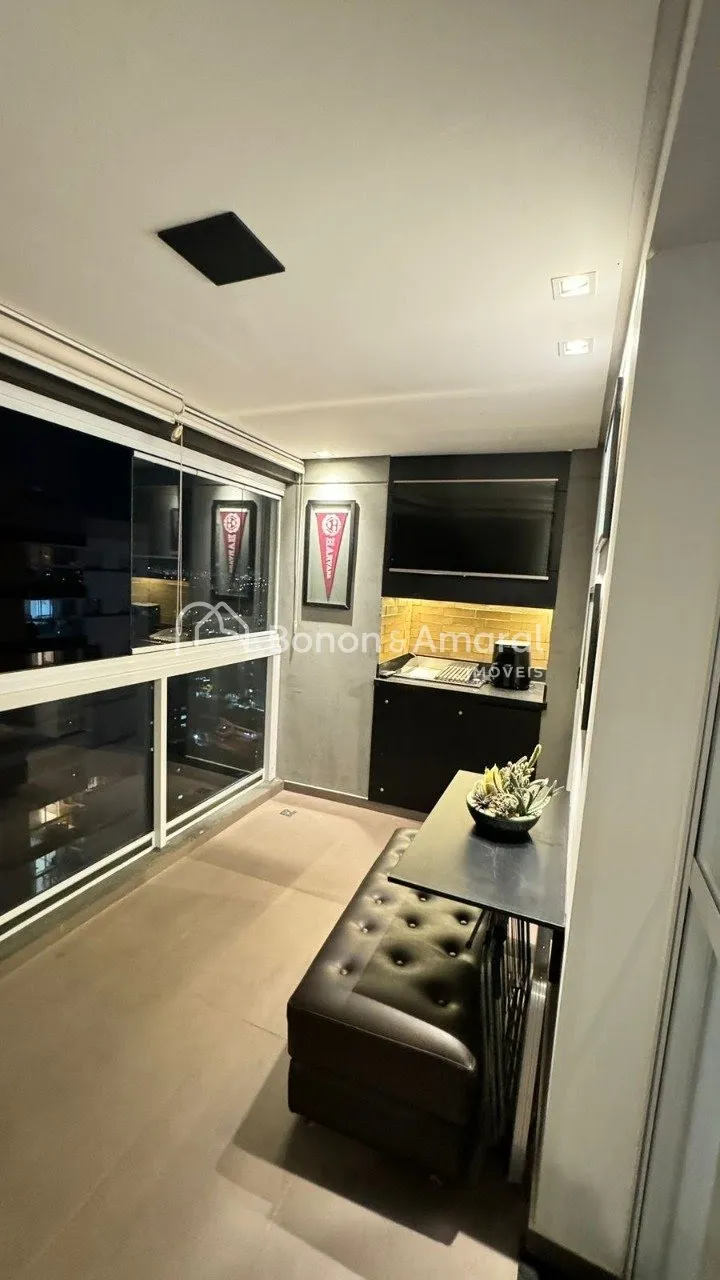 Imagem Apartamento à venda no Taquaral, andar alto, 2 quartos, 1 suíte