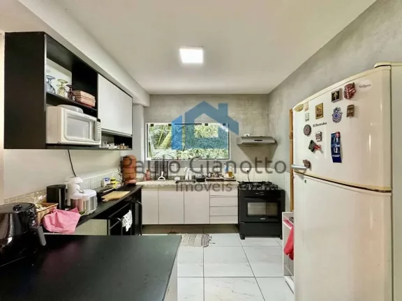Imagem Casa c/ 3 quartos no Cond Vila Velha Granja Viana