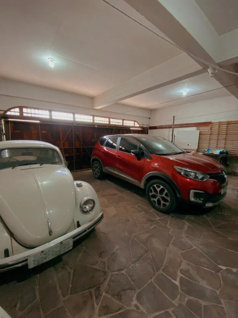 Imagem Casa no Teresópolis de 4 dormitórios e 4 vagas