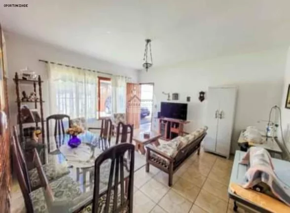 Imagem Casa para Venda em Teresópolis, Bom Retiro, 3 dormitórios, 2 banheiros, 2 vagas
