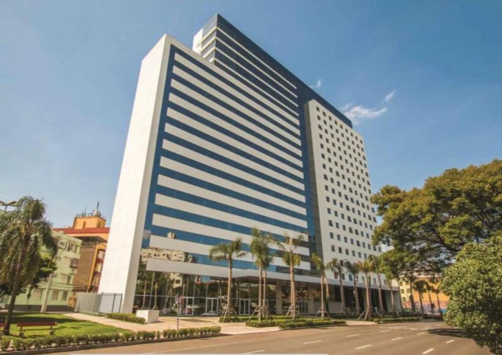 Imagem Apartamento à venda em Porto Alegre, Cidade Baixa, com 1 quarto, 22.98m2