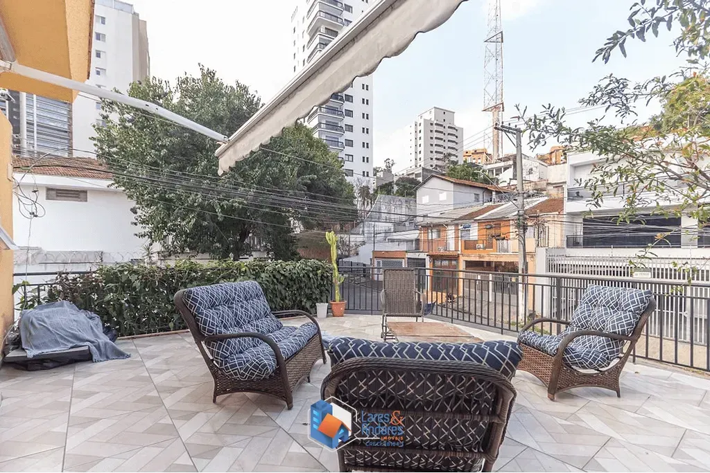 Imagem Casa à venda 3 Quartos 1 Suite 2 Vagas 145M² Alto de Pinheiros São Paulo - SP