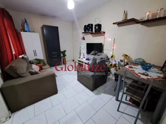 Imagem Apartamento à venda com 61m², 2 quartos, 1 banheiro, elevador e portaria por R$266.000,00 no José Menino em Santos.