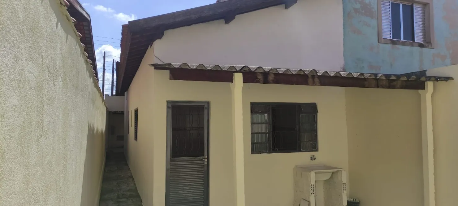 Imagem Casa à venda 2 Quartos, 1 Vaga, 70M², Residencial Mombaça, Pindamonhangaba - SP