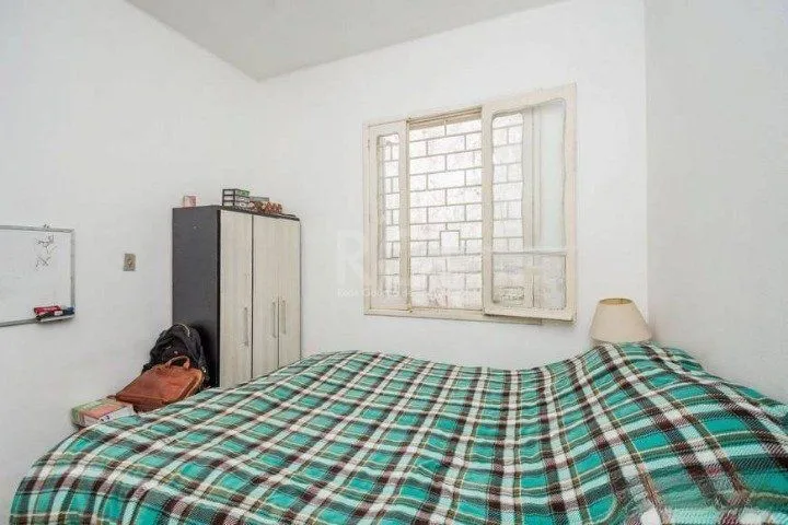 Imagem Casa para Venda - 290m², 3 dormitórios, 4 vagas - Santo Antonio