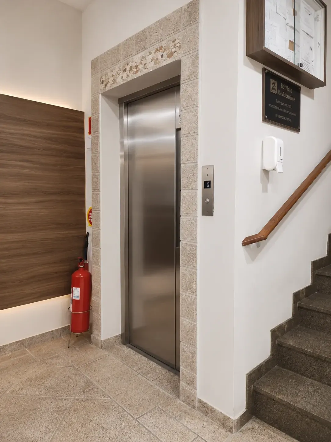 Imagem Apartamento com 2 Quartos à Venda, 72 m² em Centro - Florianópolis