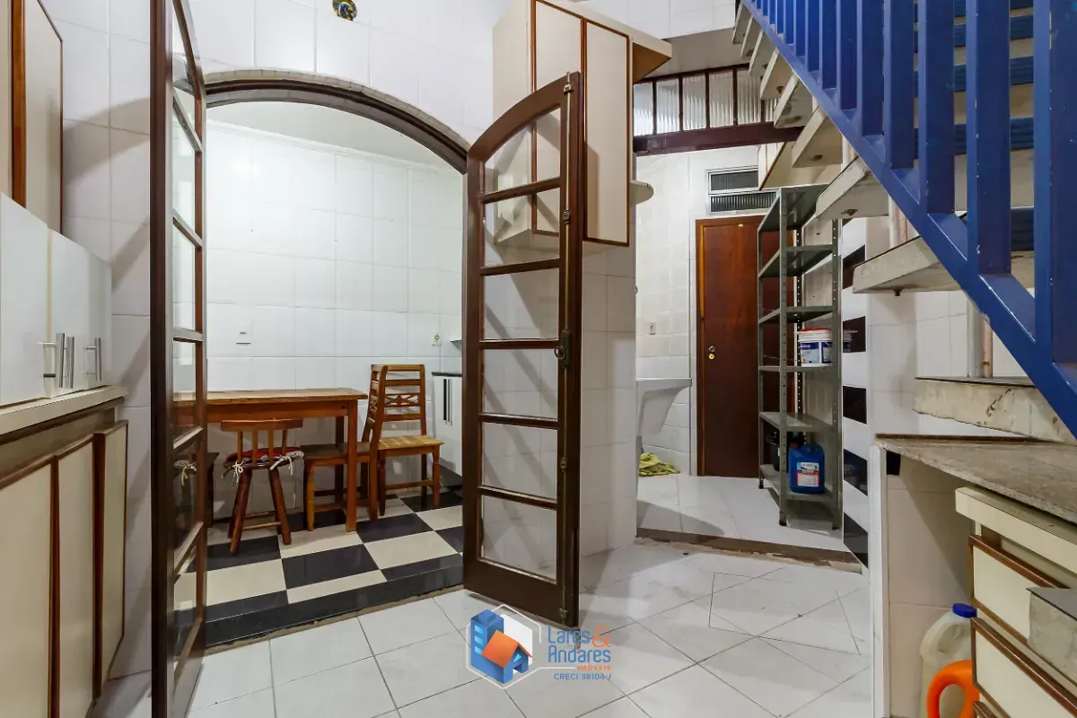 Imagem Casa para venda em Vila Mariana com 4 quartos, sendo 4 suítes, 349m²