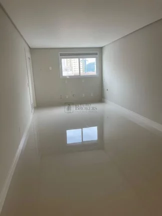 Imagem Excelente apartamento novo em Balneário Camboriú.