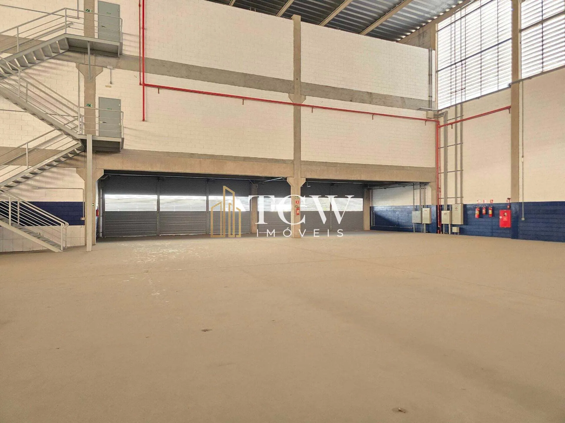 Imagem Galpão Logístico com 8 Docas para Locação em Guarulhos/SP | 5.000 m²