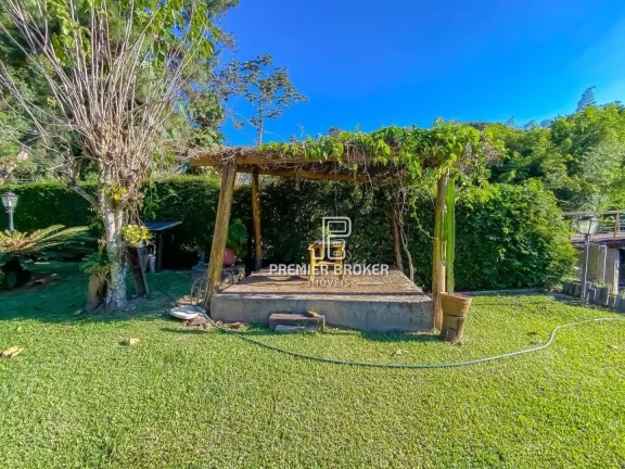 Imagem Casa à venda, 132 m² por R$ 700.000,00 - Vargem Grande - Teresópolis/RJ