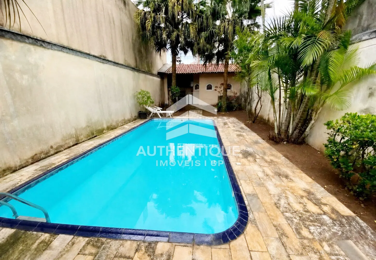 Imagem Casa Sobrado no bairro Jardim Santo André à venda