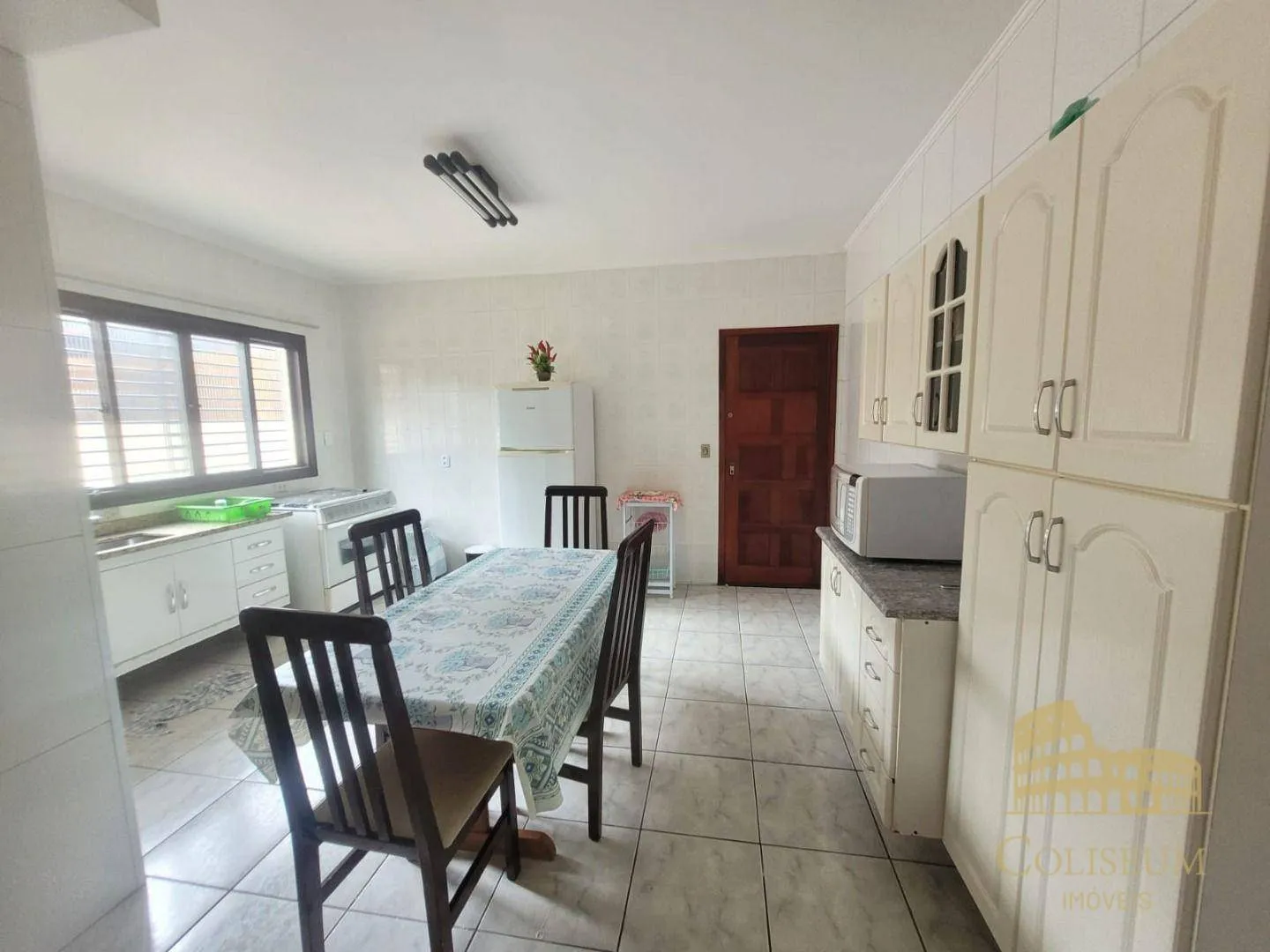 Imagem Casa com 3 dormitórios à venda, 123 m² por R$ 650.000,00 - Boqueirão - Praia Grande/SP