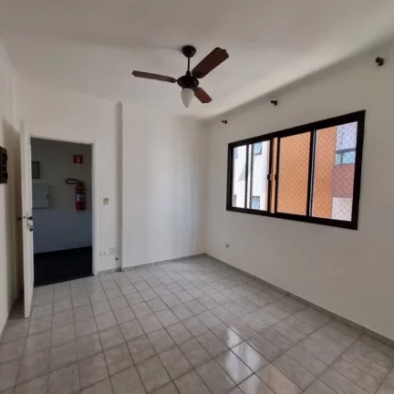 Imagem Excelente Apartamento de 2 Dormitório, com elevador em otima localização, á venda Imobiliaria Consulte Imoveis.