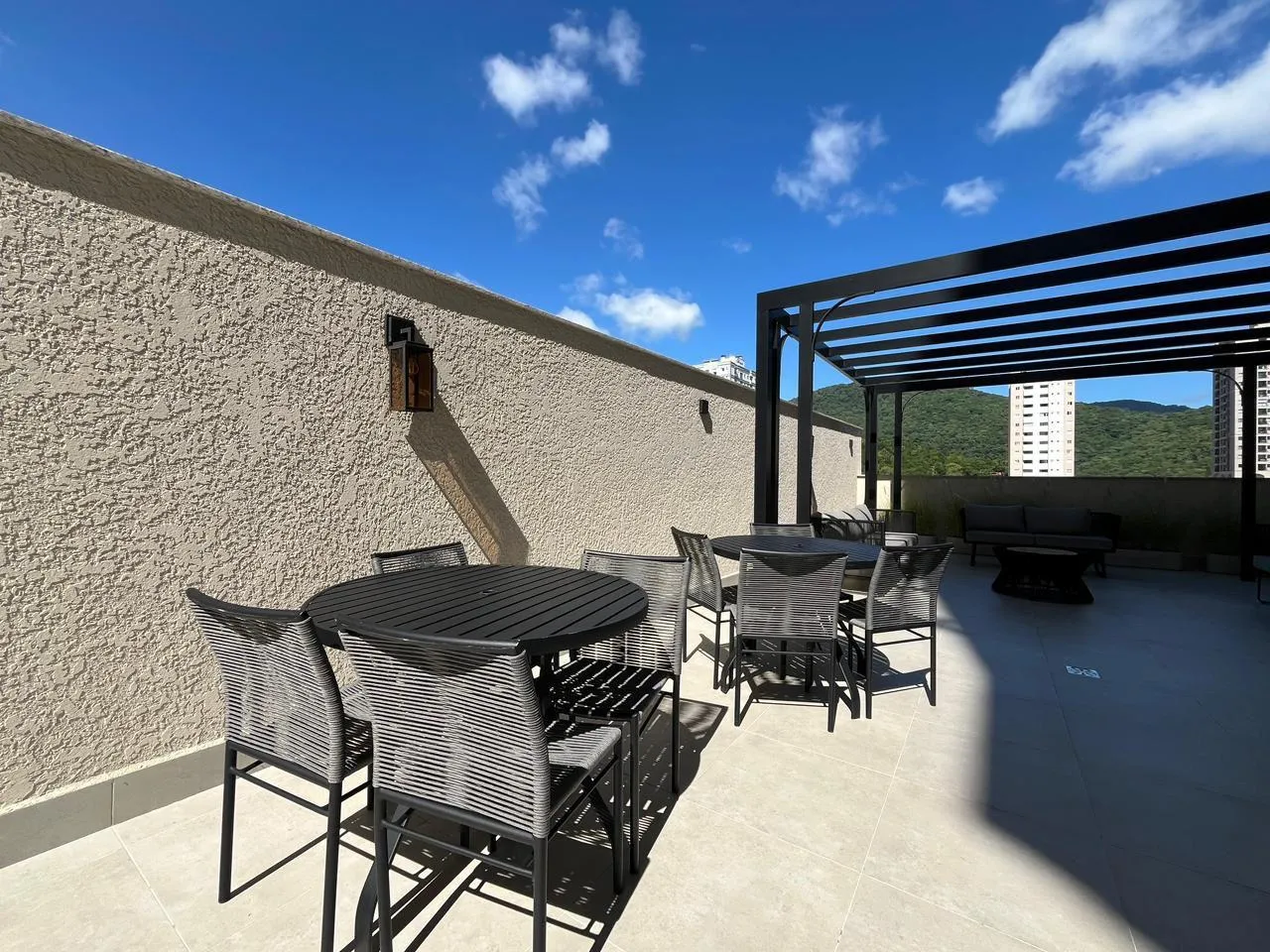 Imagem Apartamento com vista para o mar à venda com 59.5m2 por R$ 850.000,00