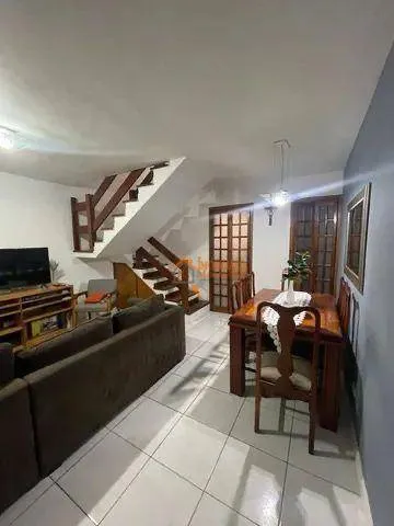 Imagem Sobrado com 2 dormitórios à venda, 70 m² por R$ 383.000,00 - Cidade Soberana - Guarulhos/SP