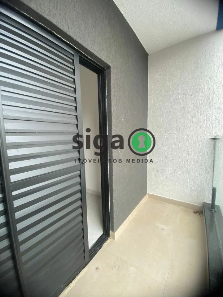 Imagem Apartamento com vaga de garagem e elevado na parte alta do Carrão