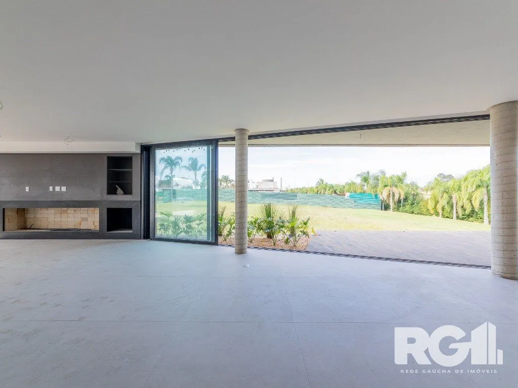 Imagem Casa de Condomínio em Sans Souci
