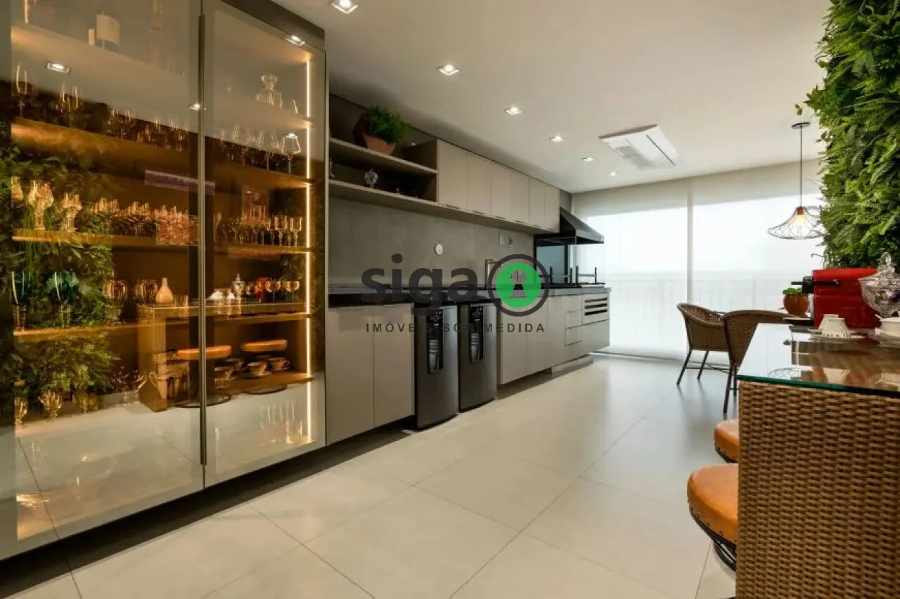 Imagem Apartamento para venda em Moema! com 3 suítes e 4 vagas de garagem.
