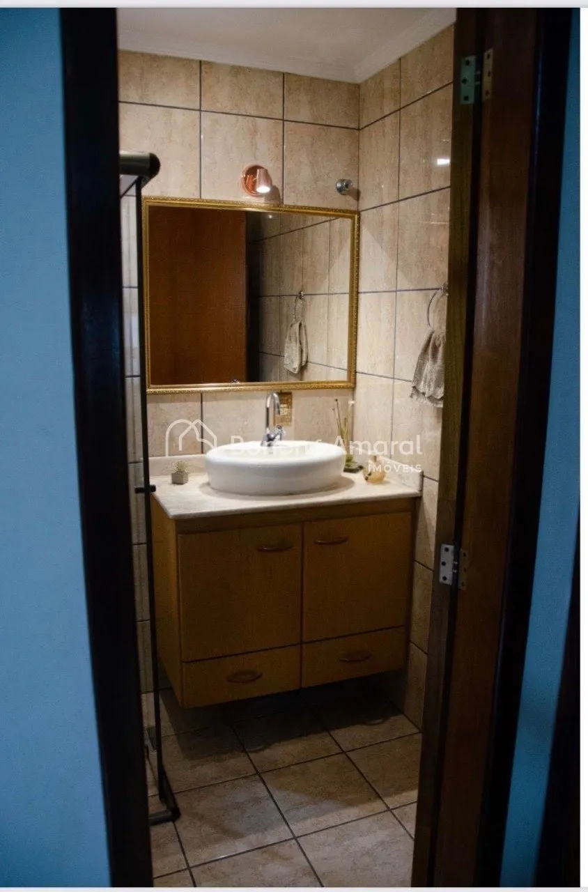 Imagem Sobrado à venda no Condomínio Vivenda das Quaresmeiras em Campinas/SP.
