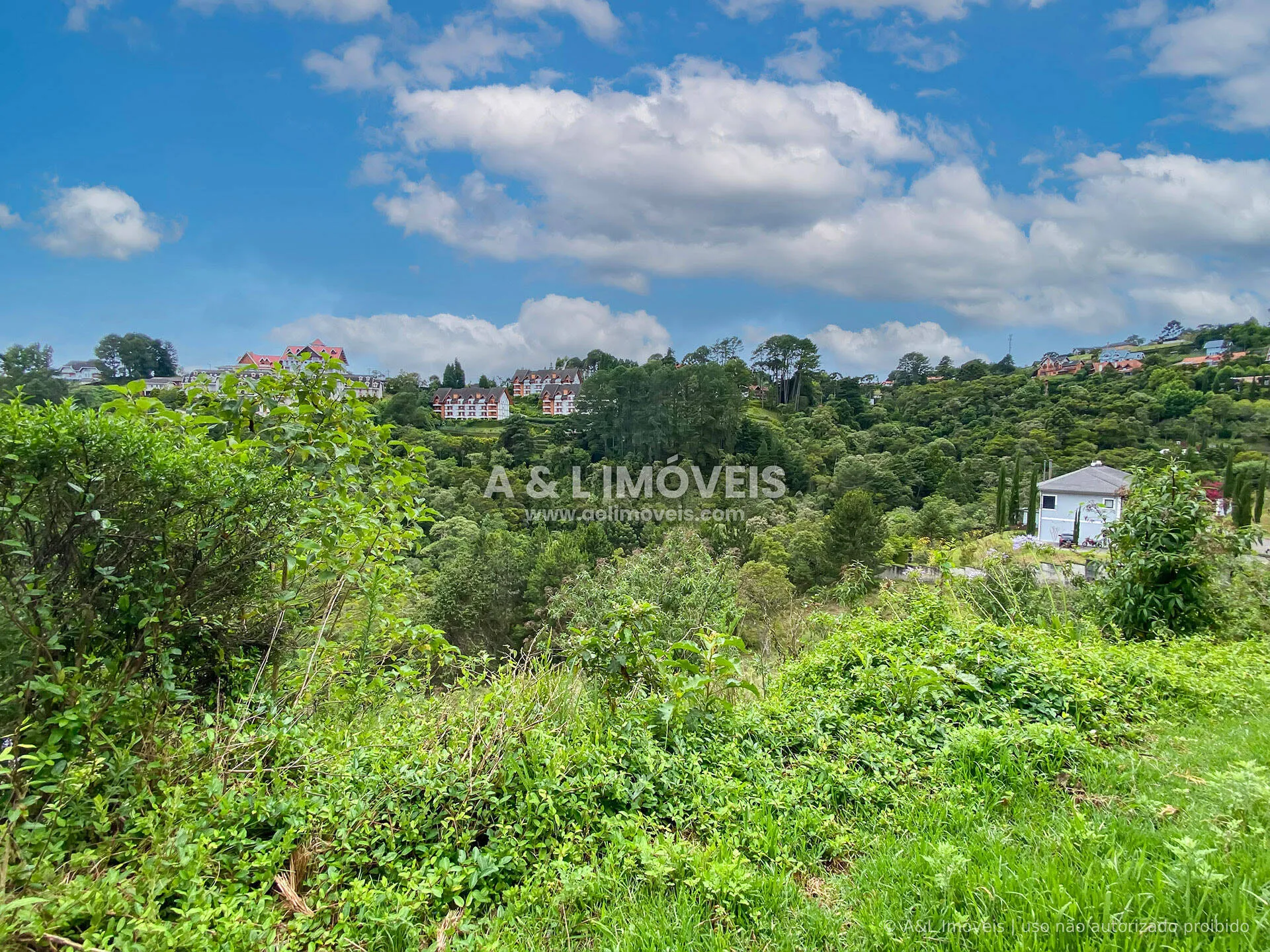 Imagem Terreno à venda no Alto do Capivari | cerca de 2.507 m²