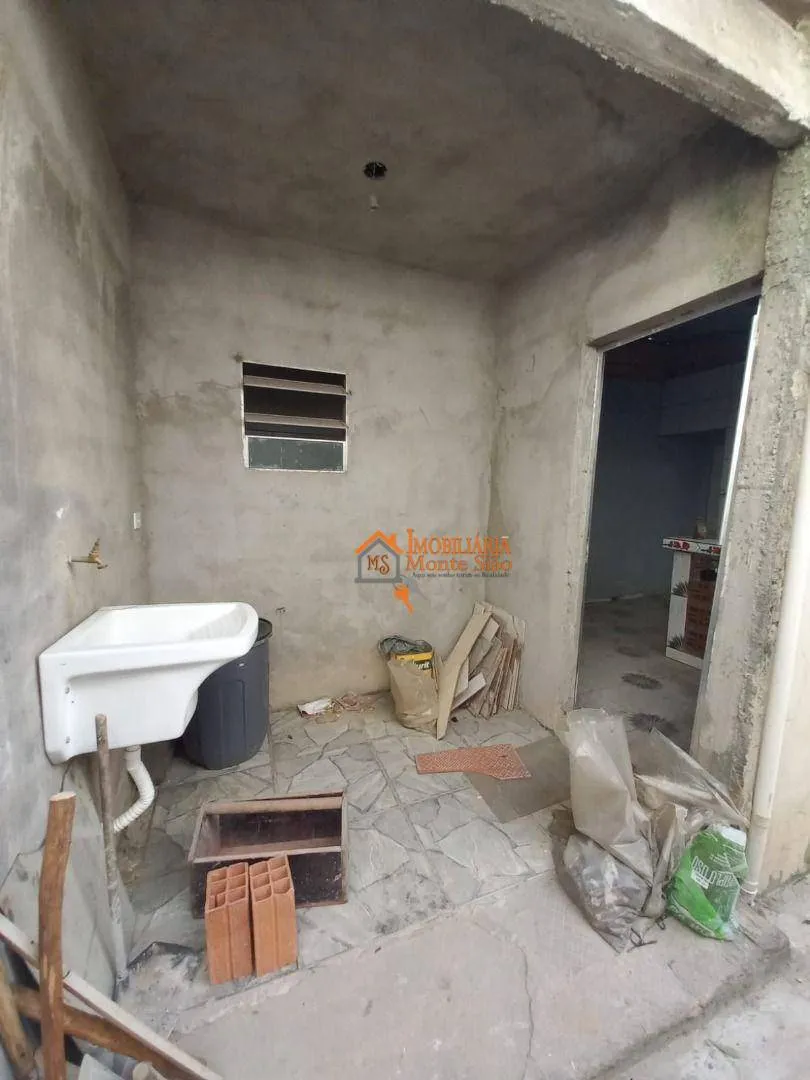 Imagem Casa com 9 dormitórios à venda, 490 m² por R$ 450.000,00 - Cidade Soberana - Guarulhos/SP