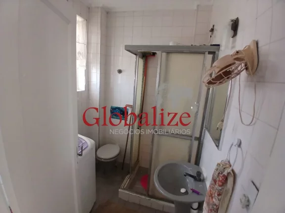 Imagem Belo apartamento em Santos no bairro da Pompéia em prédio na avenida da praia de 1 dormitório à venda por R$ 350.000,00.