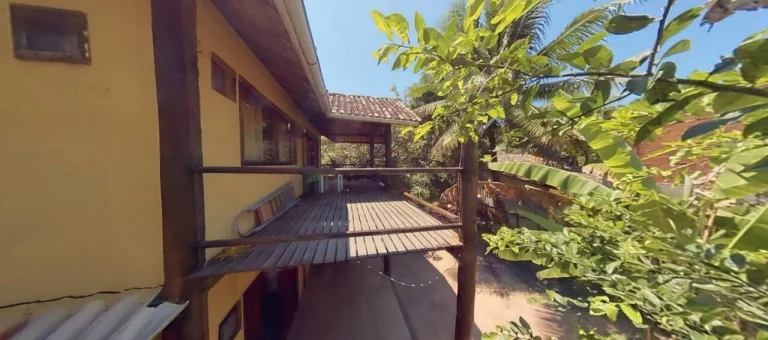Imagem YELLOW HOUSE - JORGE LEITE