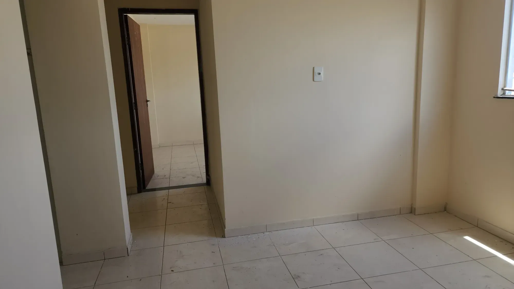 Imagem Apartamento com 2 Quartos à Venda, 1 m² em Centro - Simões Filho